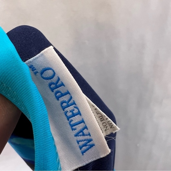 5/$25 Waterpro swimsuit blue size 36 - Picture 3 of 4